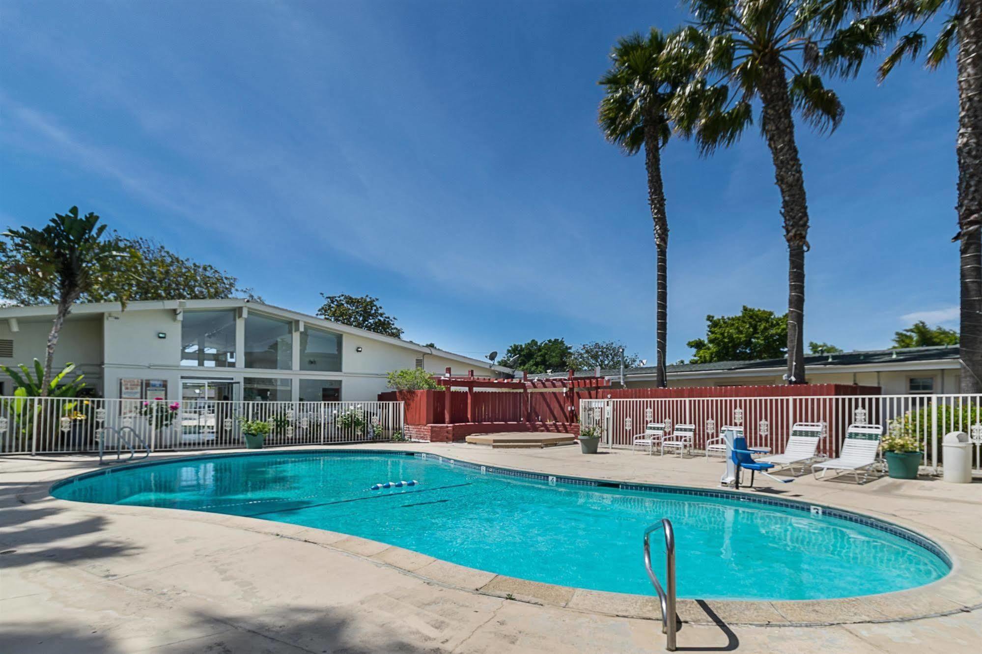 Motel 6-Santa Maria, Ca - South Exterior photo